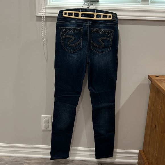 Silver Jeans- Suki, mid rise, super skinny. Size W28/L31. Excellent condition - Picture 3 of 3